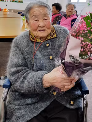 3 lan hlv park hang-seo bat khoc khi noi ve me hinh anh 3