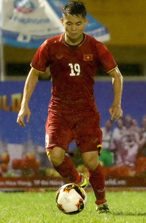 HLV Park Hang-seo gọi 5 cầu thủ U.21 tuyển chọn lên tuyển Việt Nam - ảnh 5