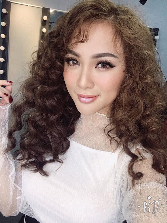 sao-viet-dua-nhau-theo-mot-toc-xoan-tit-nhu-ba-thim-4