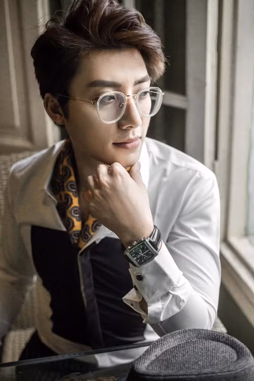  Vũ Quang chia sẻ, làm một bác sĩ sản khoa phải chịu nhiều áp lực 