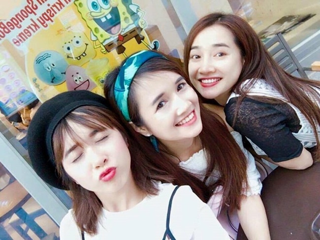 Khi ba chị em Nhã Phương tụ họp lại
