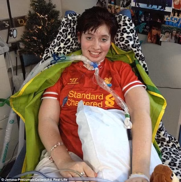 Tưởng con gái bị quai bị, mẹ đưa vào bệnh viện kiểm tra nhưng kết quả lại là cơn ác mộng suốt 5 năm với hai mẹ con - Ảnh 3.