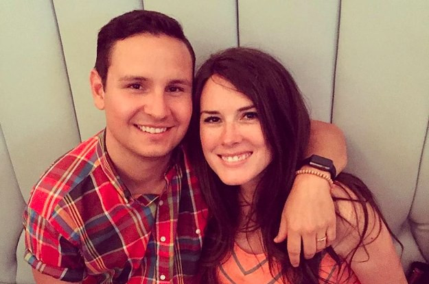 Chồng tí tởn chụp ảnh selfie lúc vợ tái mặt đau đẻ còn khoe lên mạng, ai cũng lo lắng cho “tính mạng” của anh sau đó - Ảnh 2. Chồng tí tởn chụp ảnh selfie lúc vợ tái mặt đau đẻ còn khoe lên mạng, ai cũng lo lắng cho “tính mạng” của anh sau đó - Ảnh 2.