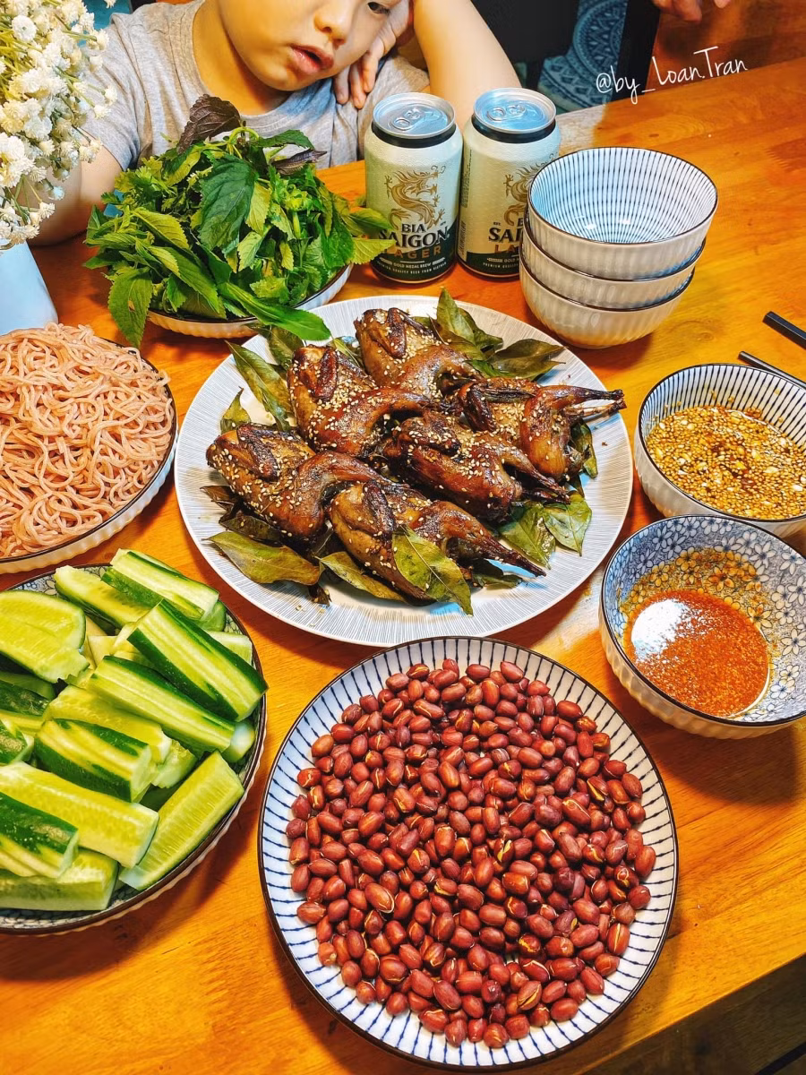 Chim cút quay nồi chiên không dầu