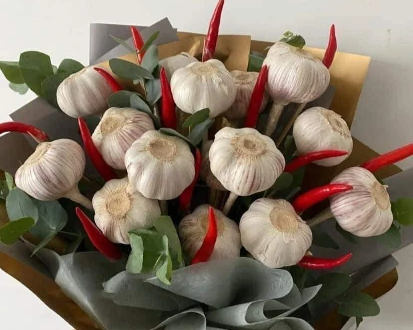 Những món quà Valentine khiến chị em 'cười ra nước mắt'