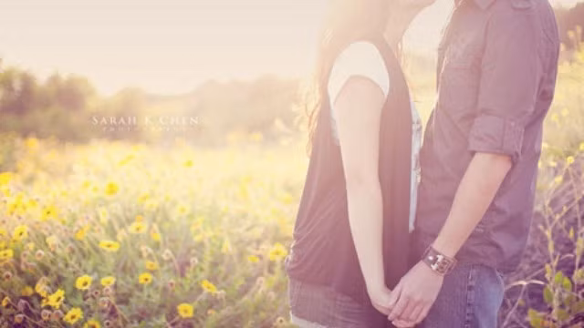 Nghe hội chị em hiến kế nếu bạn đang phân vân lựa chọn giữa 2 chàng trai