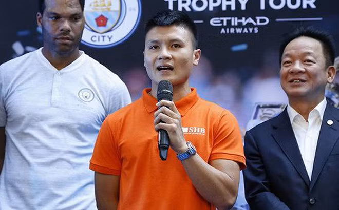 Quang Hải mải quảng cáo, sa sút phong độ: Bầu Hiển siết kỷ luật