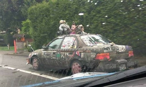 Chuyến đi bão táp.