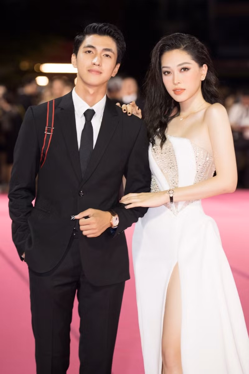 Á hậu Phương Nga cùng diễn viên Bình An