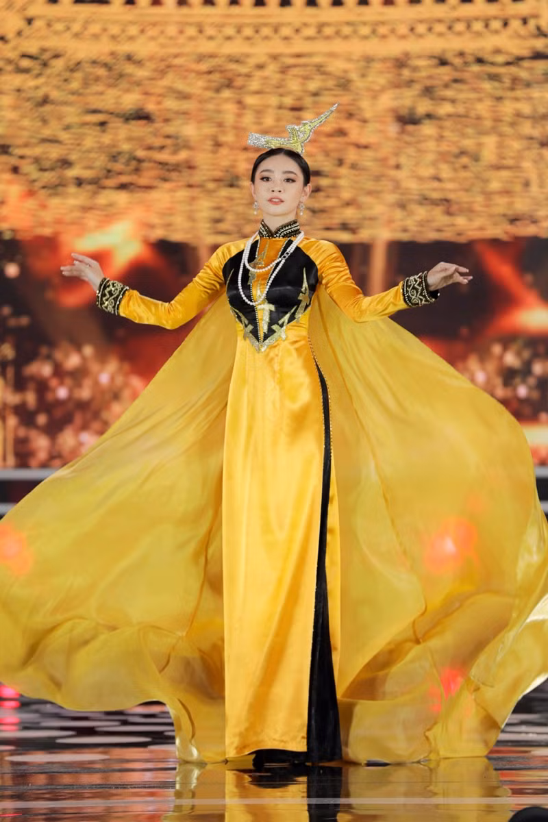 5 Hoa hậu Việt Nam tái hiện trọn vẹn “Thập kỷ hương sắc” tại Chung kết HHVN 2020 ảnh 2