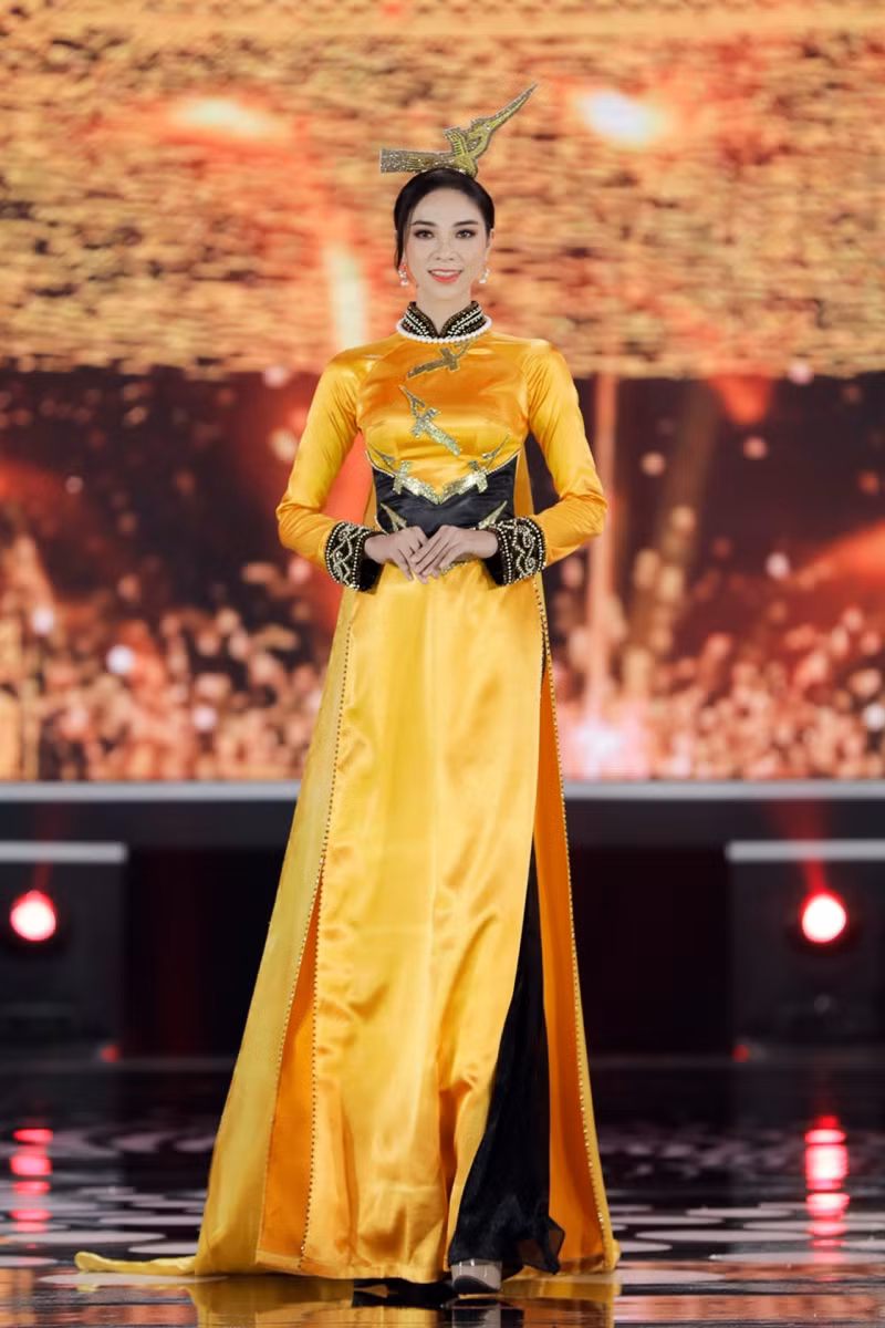 5 Hoa hậu Việt Nam tái hiện trọn vẹn “Thập kỷ hương sắc” tại Chung kết HHVN 2020 ảnh 1