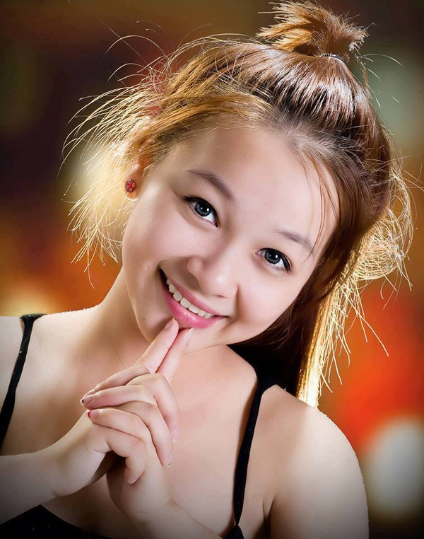 Sốc với hình ảnh cô gái xinh đẹp bị chồng đánh khi đang ở cữ, ngay trước ngày 8/3 Sốc với hình ảnh cô gái xinh đẹp bị chồng đánh khi đang ở cữ, ngay trước ngày 8/3