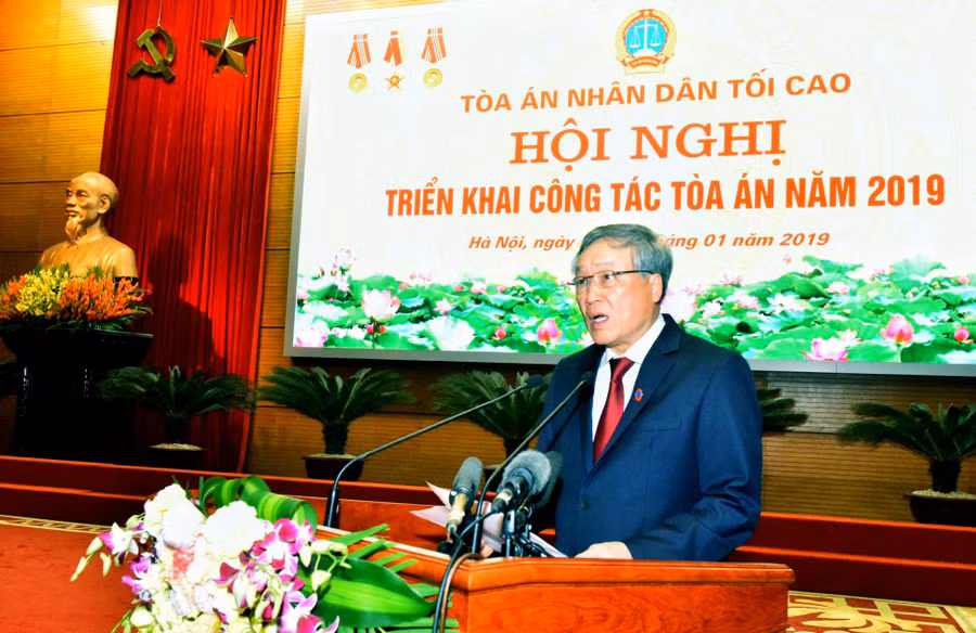 Chánh án TANDTC phát biểu khai mạc hội nghị.