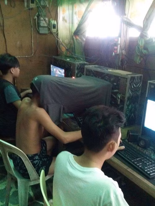 Cách bảo vệ sự riêng tư khi lên mạng ở nơi công cộng.