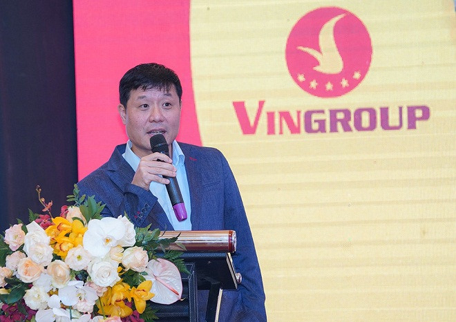 Giáo sư Vũ Hà Văn, Giám đốc khoa học Quỹ Đổi mới sáng tạo Vingroup cho biết, chương trình nhằm đảm bảo các điều kiện kinh tế để các học viện chuyên tâm đi theo con đường nghiên cứu khoa học. Giáo sư Vũ Hà Văn, Giám đốc khoa học Quỹ Đổi mới sáng tạo Vingroup cho biết, chương trình nhằm đảm bảo các điều kiện kinh tế để các học viện chuyên tâm đi theo con đường nghiên cứu khoa học.