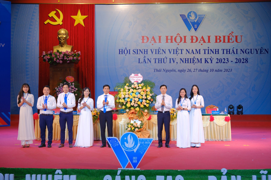 Phát huy vai trò của sinh viên Thái Nguyên trong thời đại mới ảnh 1