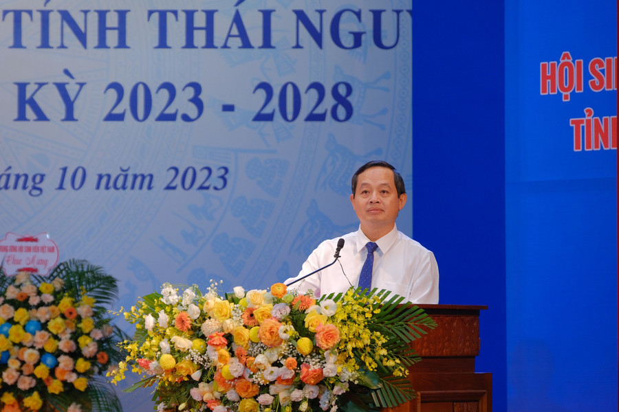 Ông Phạm Hoàng Sơn, Phó Bí thư Thường trực Tỉnh ủy, Chủ tịch HĐND tỉnh Thái Nguyên phát biểu tại Đại hội.