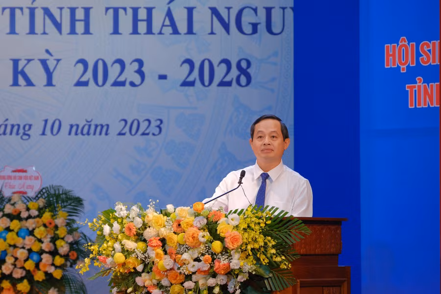 Ông Phạm Hoàng Sơn, Phó Bí thư Thường trực Tỉnh ủy, Chủ tịch HĐND tỉnh Thái Nguyên phát biểu tại Đại hội.