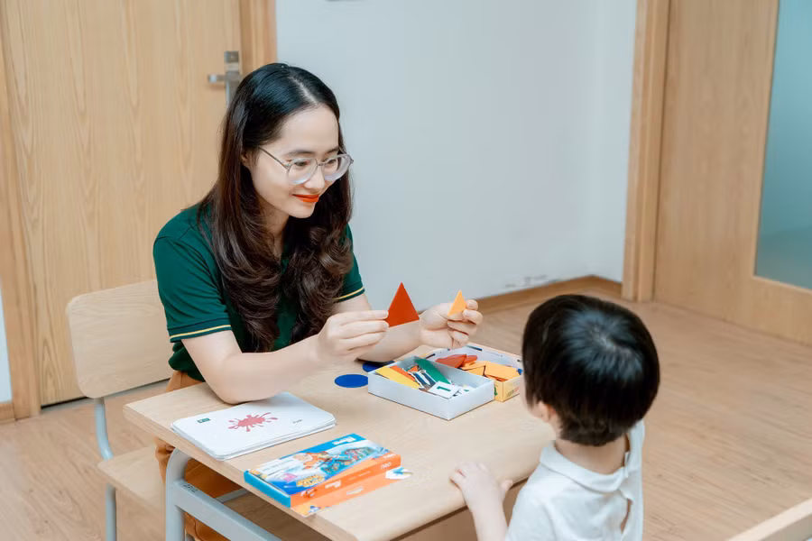 Iris school đổi mới Toán học theo hướng phát triển tư duy cho học sinh.