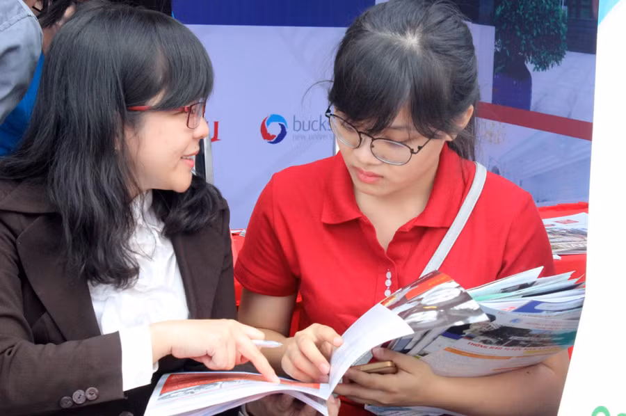 Phổ điểm thi THPT quốc gia 2017 phản ánh chính xác năng lực người học
