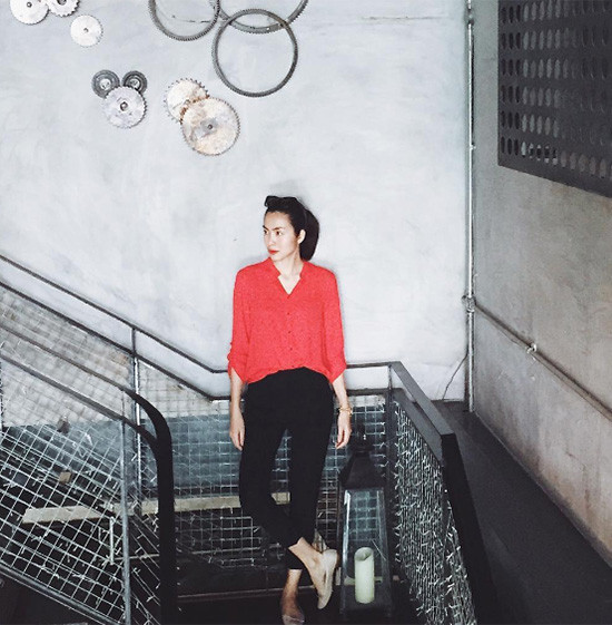 xi-ta-hot-girl-viet-me-met-do-denim-trong-street-style-tuan-qua-6