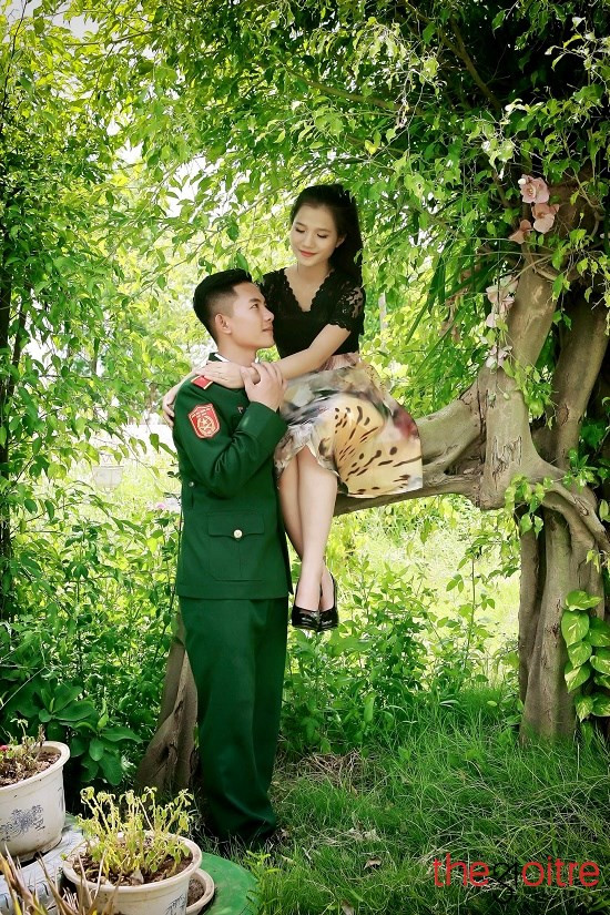 Rranh thủ thời gian rãnh rỗi, Thu Hà và Văn Tài thường có thói quen đi chụp hình cùng nhau. Vì vậy trên trang cá nhân của cả hai đều ngập tràn những bộ ảnh kỉ niệm, hạnh phúc.