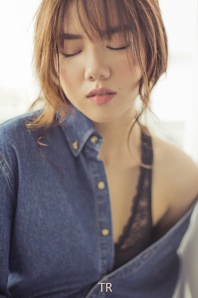 Hot girl Phương Ly: “Sống lạc quan là bí quyết để luôn trẻ trung” ảnh 10 Sự trở lại với showbiz cũng như thay đổi hình tượng này của Phương Ly khiến khán giả và những người yêu quý cô ca sĩ xinh đẹp nào vô cùng hào hứng chờ đợi.