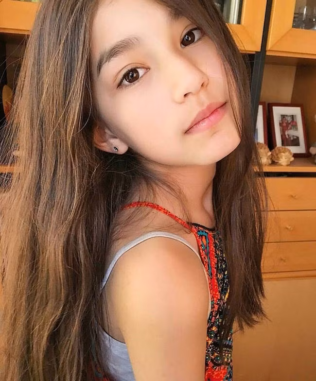 Những cô bé lai xinh như thiên thần được mệnh danh là hoa hậu tương lai ảnh 2