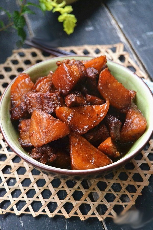 Thực đơn món ngon, Váng đậu cuộn thịt chiên, thịt bò, mực xào, cách làm Thực đơn món ngon, Váng đậu cuộn thịt chiên, thịt bò, mực xào, cách làm