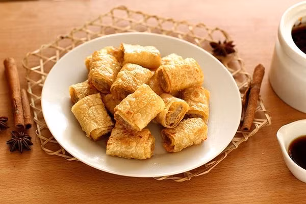 Thực đơn món ngon, Váng đậu cuộn thịt chiên, thịt bò, mực xào, cách làm