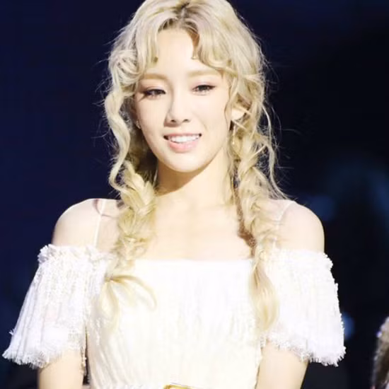 toc-tet-mau-bach-kim-chun-sanh-dieu-moi-cua-con-gai