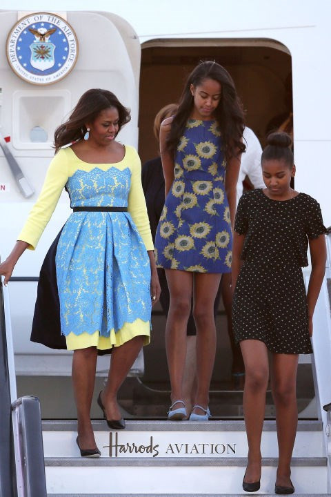 Gu thời trang cực chất của hai ‘công chúa’ nhà Obama ảnh 10 Gu thời trang cực chất của hai ‘công chúa’ nhà Obama - ảnh 9