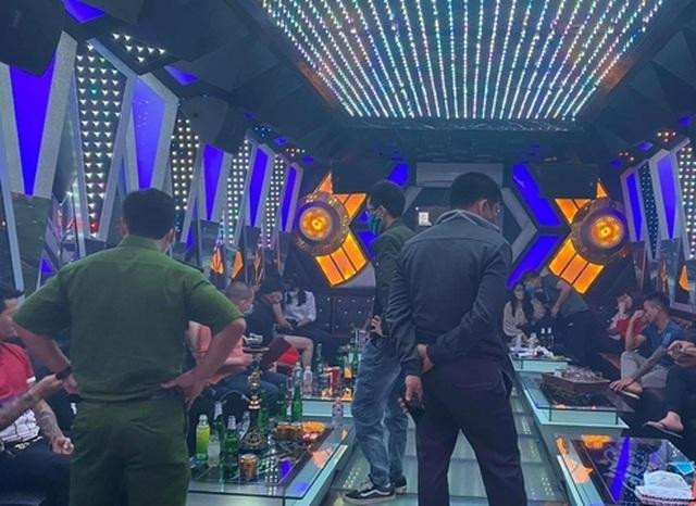 Kiểm tra đồng loạt các cơ sở kinh doanh karaoke, vũ trường, bar tại Thanh Hóa