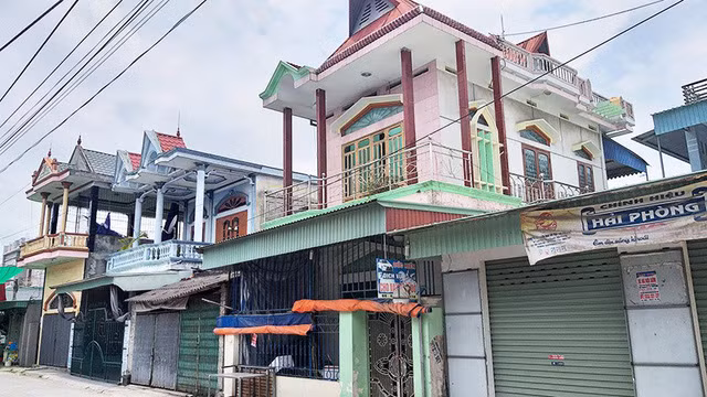  Vị Phó chủ tịch UBND xã cho biết, tính trong khoảng 10 năm trở lại đây, đã có trên 1000 phụ nữ địa phương lấy chồng Hàn Quốc. 