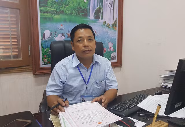  Ông Đinh Văn Ba - Phó chủ tịch UBND xã Lập Lễ, Thủy Nguyên, Hải Phòng. 