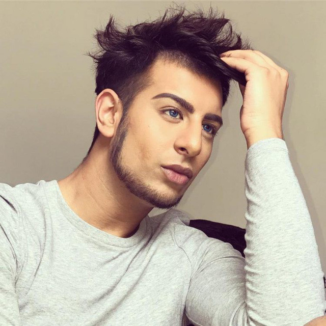 Nam thanh niên chụp 200 ảnh tự sướng mỗi ngày thu hút 5 vạn người theo dõi ảnh 1 Nam thanh niên chụp 200 ảnh tự sướng mỗi ngày thu hút 5 vạn người theo dõi ảnh 1