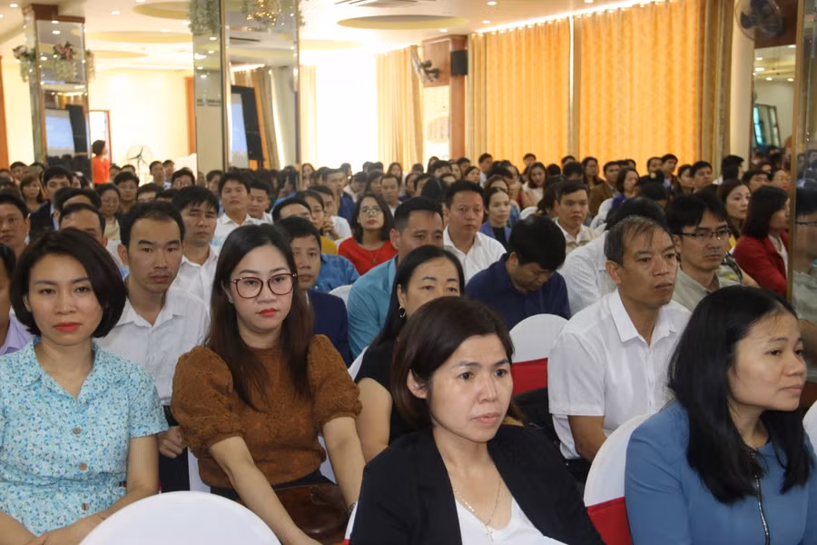 Các đại biểu dự tập huấn