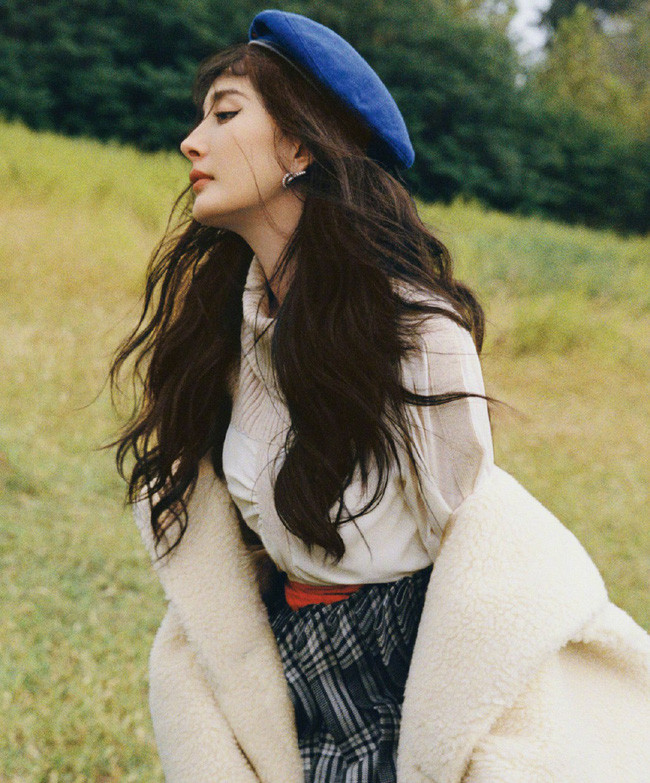 Vừa thay đổi hình tượng lạ lẫm, Dương Mịch liền &quot;gây bão&quot; mạng xã hội Trung Quốc - Ảnh 7.