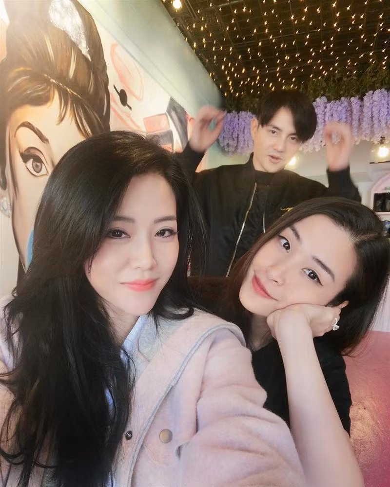 30 tuổi trẻ đẹp như gái đôi mươi, loạt ảnh mới hé lộ cuộc sống của em chồng Đông Nhi trên đất Úc-1