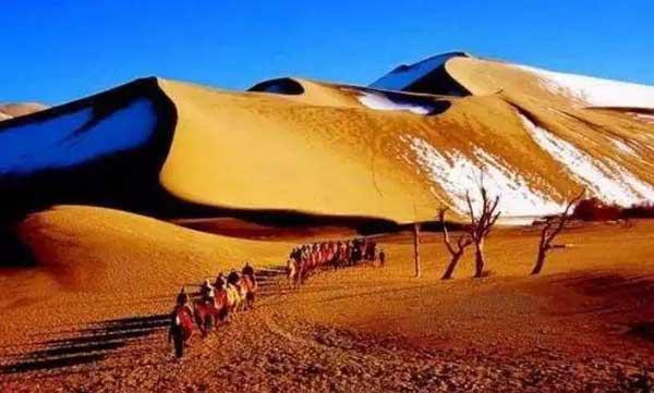 ngoi lang &#34;ma thuat&#34; tren sa mac: xuat hien vao ban ngay, bien mat vao ban dem - 2