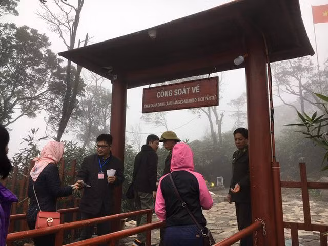 Vụ thu phí tham quan danh thắng Yên Tử: “Nếu để dân kêu ca thì cần xem lại!” - 1