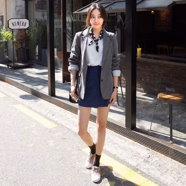 Cách phối đồ với áo thun trắng giúp vẻ nàng luôn rạng rỡ ảnh 3