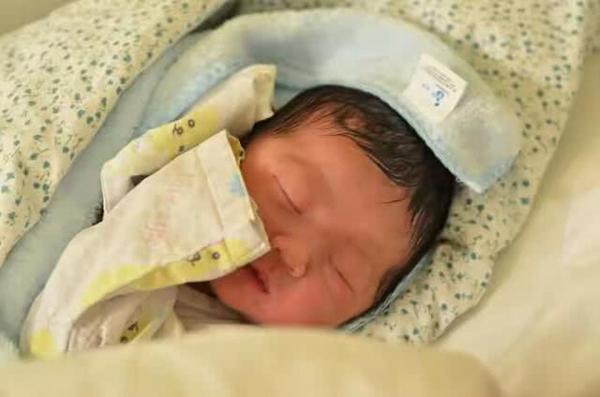 mung ro don quy tu dau long, ca nha giat minh khi nghe cau y ta noi khi thay ta - 1