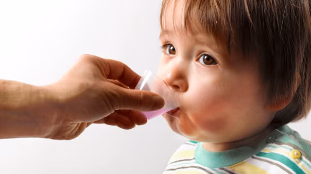 Các loại phát ban khác nhau có thể xuất hiện do phản ứng với thuốc kháng sinh. (Ảnh: ITN)