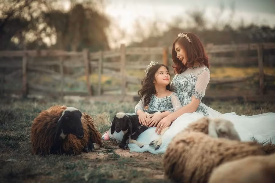 ngat ngay truoc bo suu tap "cuc chat" me thiet ke de dien cung con gai hinh anh 3