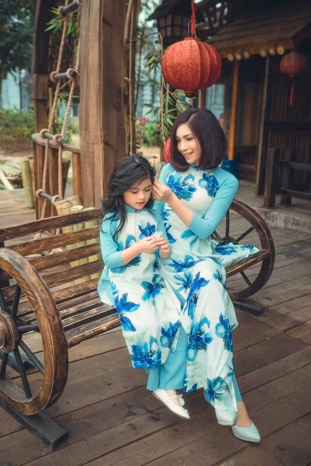 ngat ngay truoc bo suu tap "cuc chat" me thiet ke de dien cung con gai hinh anh 12