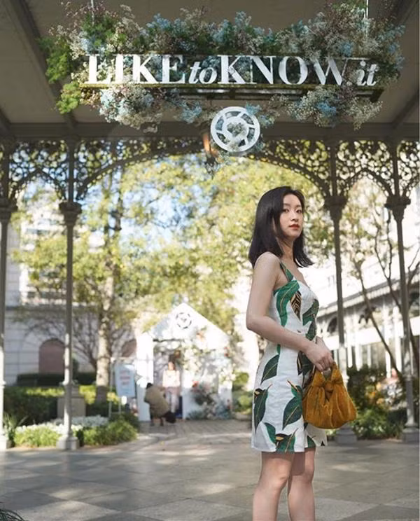 mua du lich toi roi, chi em di bien dung quen them vao vali 4 mon xinh xeo nay - 12