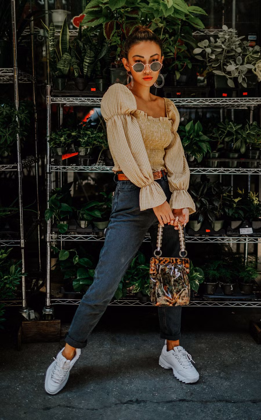 Đi du lịch biển, phải bỏ túi 4 kiểu trang phục này để tha hồ sống ảo như ý ảnh 2