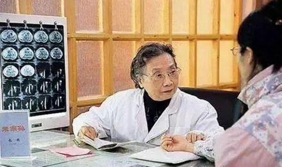 5 thực phẩm các chuyên gia cả đời không bao giờ đụng đũa nhưng nhiều người vẫn ăn ảnh 2 Thực phẩm không nên ăn, Đồ chiên rán, Đồ ngọt
