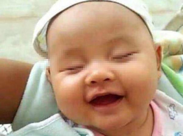Bé 6 tháng thường cười khi ngủ, bà khen đáng yêu nhưng mẹ đưa đi khám thì hối hận ảnh 1 be 6 thang thuong cuoi khi ngu, ba khen dang yeu nhung me dua di kham thi hoi han - 1